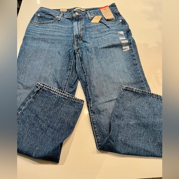 NEW Levi’s ‘94 Baggy MidRise Bootcut Jeans- 33 by 31 - Picture 7 of 9